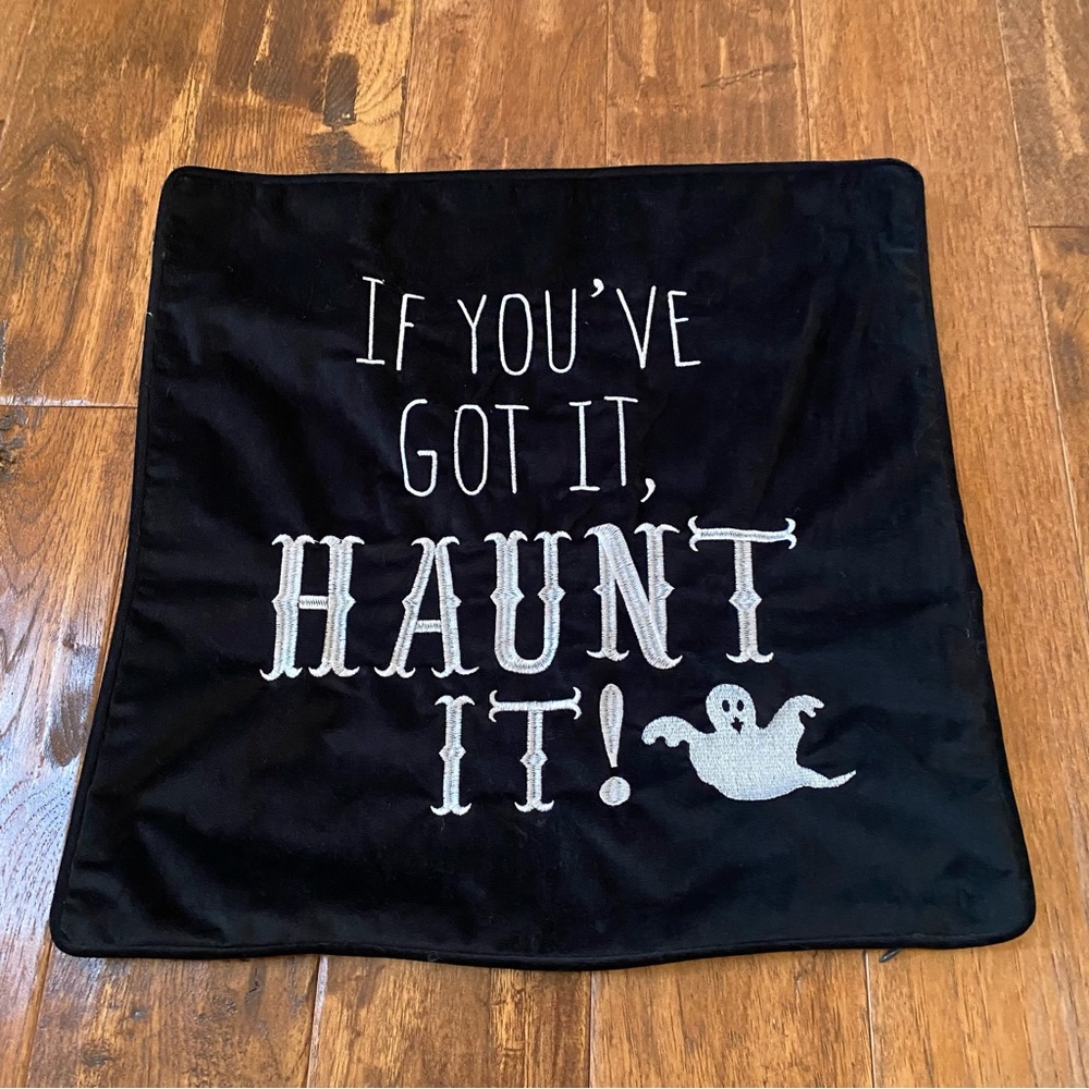 Halloween Ghost Pillow Cover